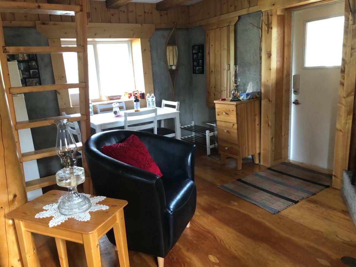 Jade City Vines And Puppies Hideaway B&B 외부 사진